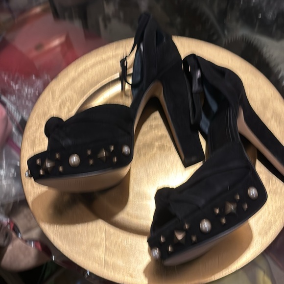 -Guess Womens Kenzie2 Open Toe Ankle Strap Classic Platforms Pumps -Size: 7.5 - Picture 2 of 9